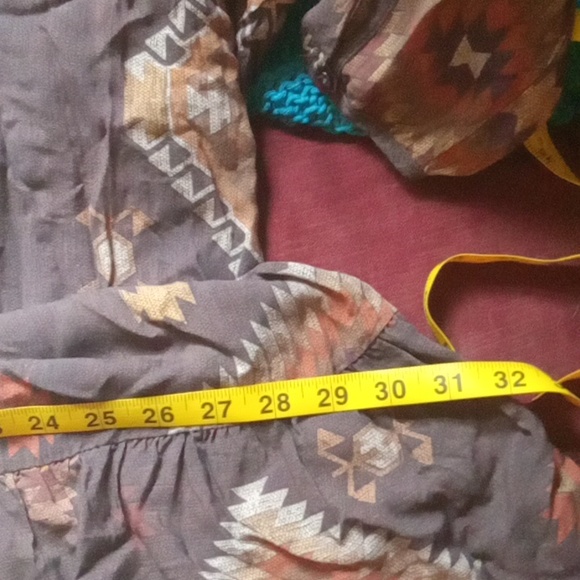 Criss-cross back dress - Picture 9 of 9